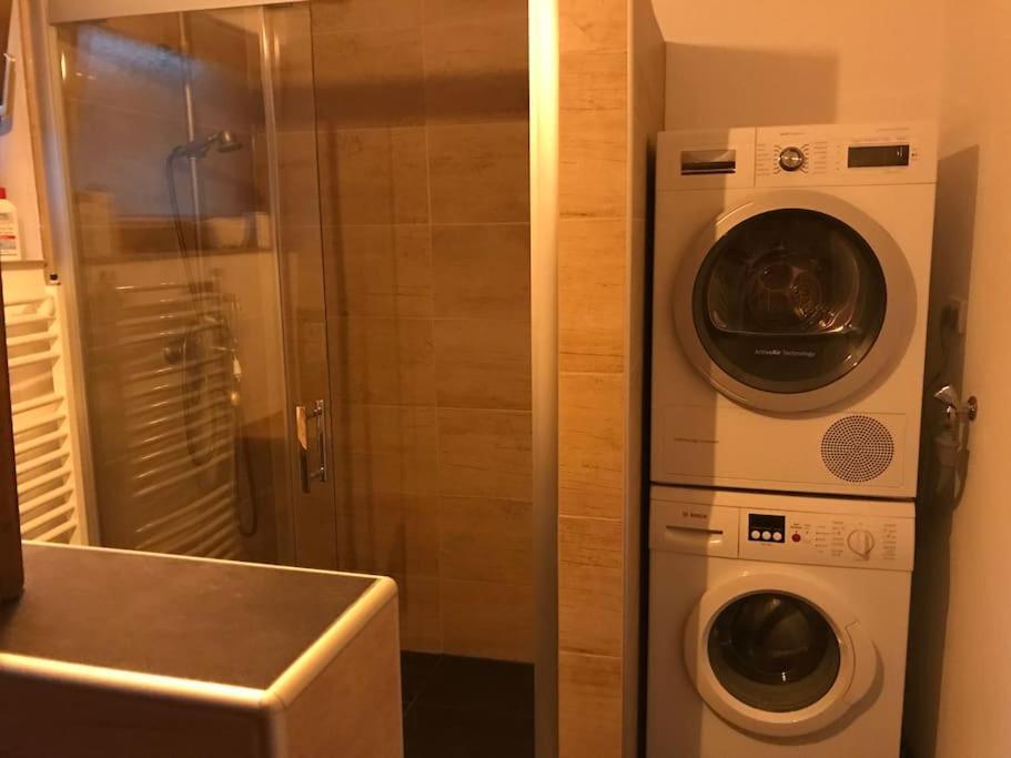 Willkommen Im Casa Felice, Der Wohlfuehl Oase Mit Balkon, 4 Betten Und Homeoffice Platz Aidlingen Buitenkant foto